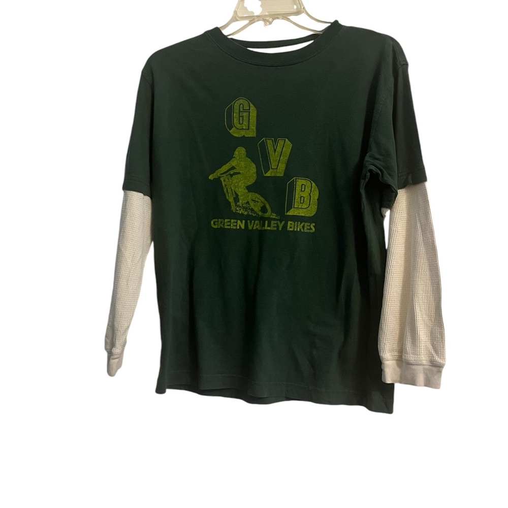 Boys Old Navy, long-sleeve tee. Size L. Forest Green and white sleeves.